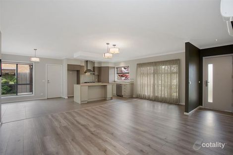 Property photo of 1 Osullivan Drive Warrnambool VIC 3280