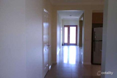 Property photo of 8 Morrant Mews Lynbrook VIC 3975