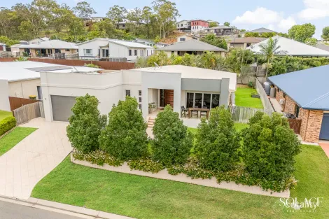 Property photo of 4 Grasstree Crescent Kirkwood QLD 4680