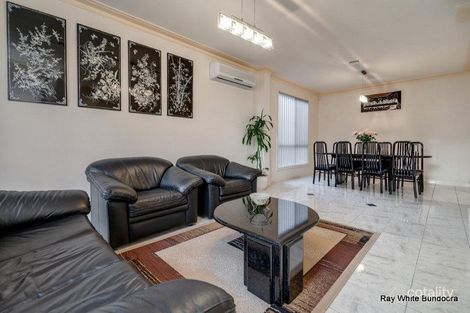 Property photo of 14 Snake Gully Drive Bundoora VIC 3083