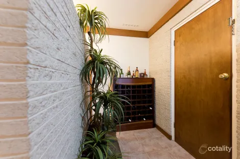 Property photo of 6 Errinbee Street Riverton WA 6148