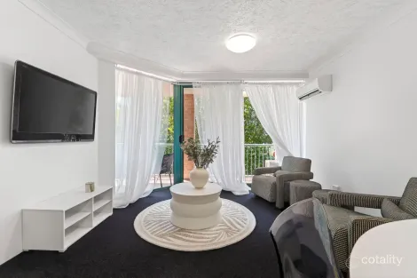 11/45 Pohlman St, Southport, QLD 4215