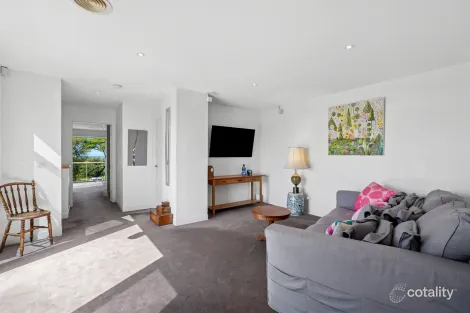 Property photo of 1/14 Gellibrand Street Queenscliff VIC 3225