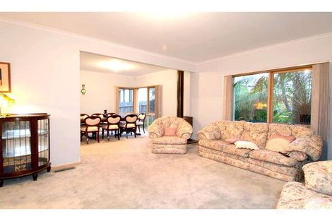 Property photo of 11 Booth Court Eltham VIC 3095