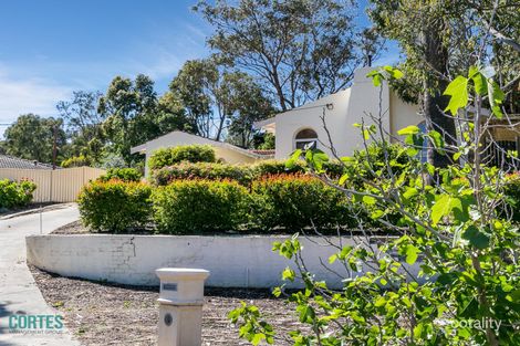 Property photo of 6 Travers Gardens Kelmscott WA 6111