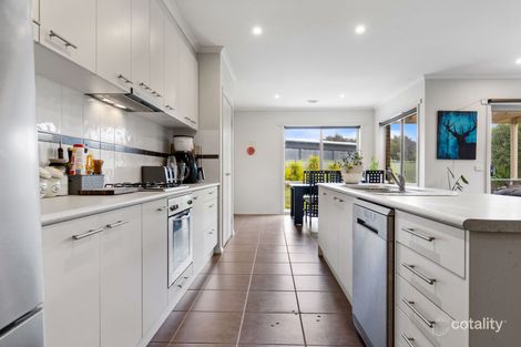 Property photo of 8 Pemberton Place Miners Rest VIC 3352