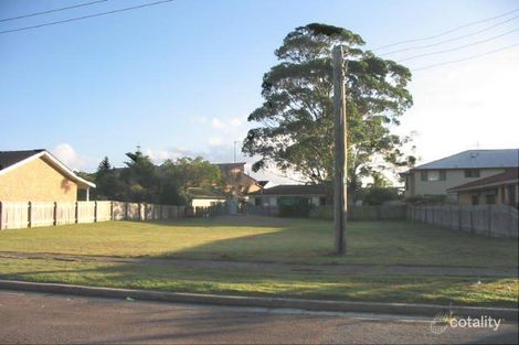 18 Pantowora St, Corlette, NSW 2315