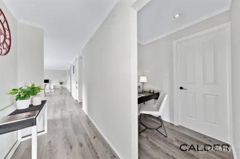 Property photo of 7A Willis Place Delahey VIC 3037