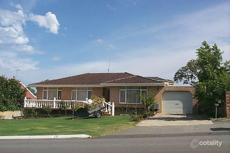 15 Ravenswood Dr, Nollamara, WA 6061