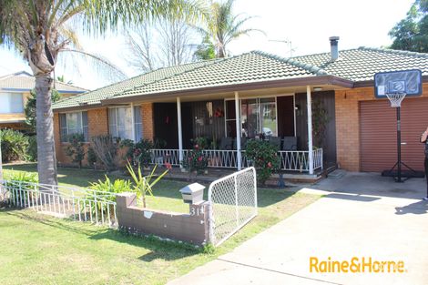 31 Arinya St, South Tamworth, NSW 2340