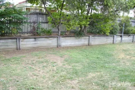 Property photo of 15 Elmhurst Crescent Flinders View QLD 4305