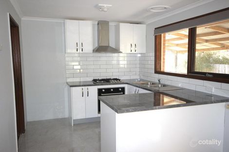 Property photo of 16 Riding Way Ferntree Gully VIC 3156