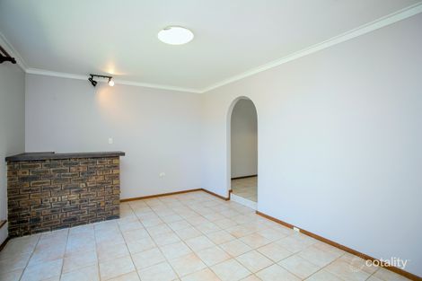 Property photo of 11 Dean Place Lockridge WA 6054
