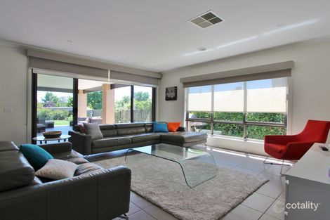 Property photo of 4 Bellview Court Mansfield VIC 3722