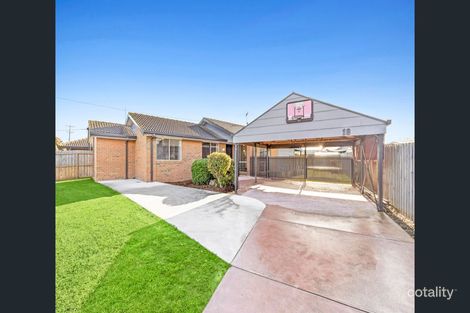 18 Enfield Dr, St Albans Park, VIC 3219