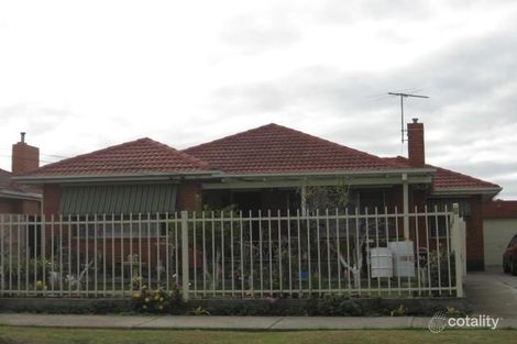 61 South Circular Rd, Gladstone Park, VIC 3043