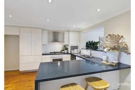 Property photo of 30 Toorak Avenue Erina NSW 2250