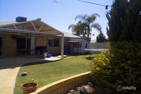 Property photo of 17 Bosci Court Atwell WA 6164