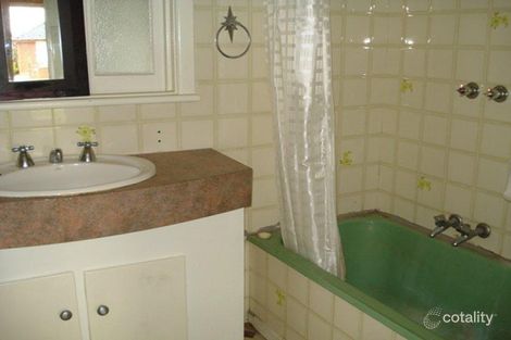 Property photo of 81 Broadhurst Avenue Reservoir VIC 3073