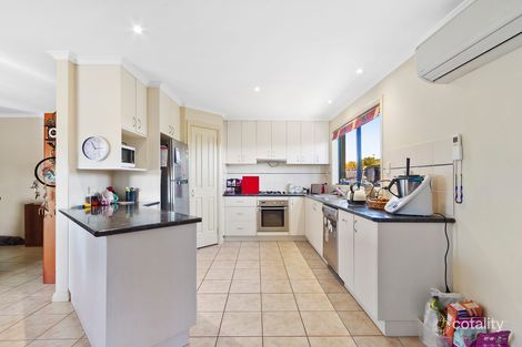 Property photo of 20 Marilyn Way Sale VIC 3850