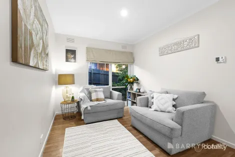 Property photo of 58 Meadowgate Drive Chirnside Park VIC 3116