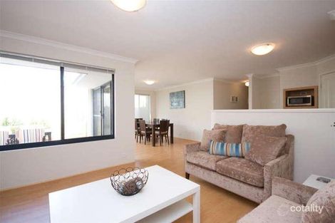 Property photo of 3/134 Huntriss Road Doubleview WA 6018