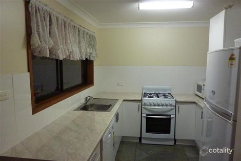 Property photo of 6 Viminaria Place Warabrook NSW 2304