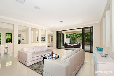 Property photo of 10 Waterview Crescent Bundall QLD 4217