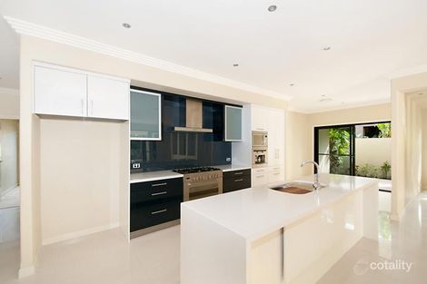 Property photo of 10 Waterview Crescent Bundall QLD 4217