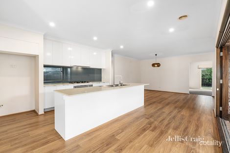 Property photo of 4 Secluded Place Doreen VIC 3754