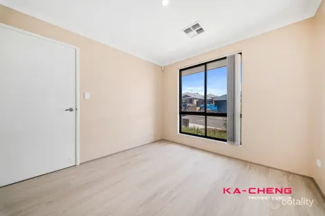 Property photo of 24 Hue Road Eglinton WA 6034