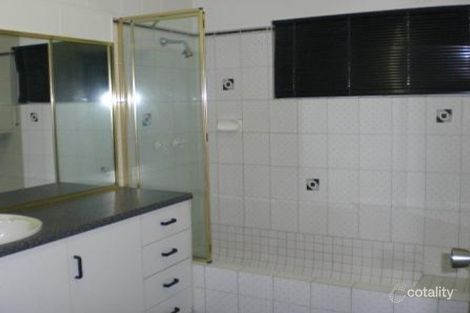 Property photo of 42 Golden Grove Drive Bentley Park QLD 4869