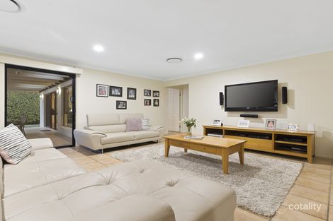 Property photo of 27 Killarney Place Chermside West QLD 4032