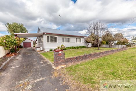12 Limmer St, Manjimup, WA 6258