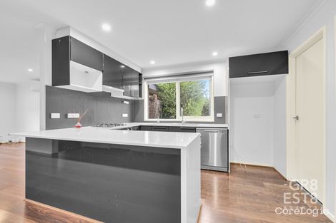 Property photo of 7 Jarrah Court Narre Warren VIC 3805