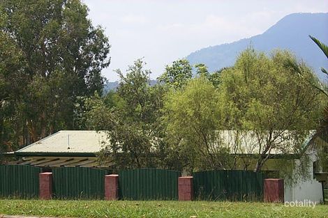 1 Beatrice St, Mooroobool, QLD 4870