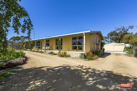 27 Powlett St, Inverloch, VIC 3996