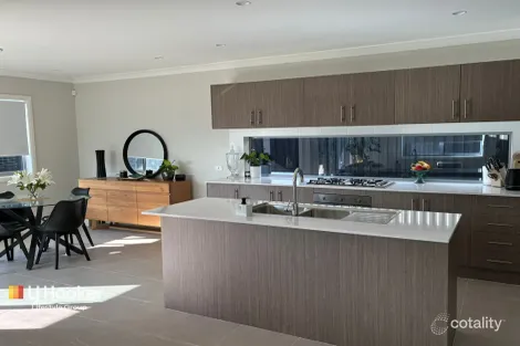 Property photo of 91 Thompson Road Oran Park NSW 2570