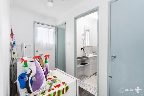 Property photo of 2 Fern Tree Crescent Stapylton QLD 4207