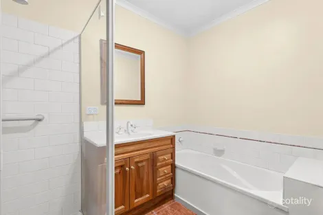 Property photo of 1/32 Scott Street Colac VIC 3250