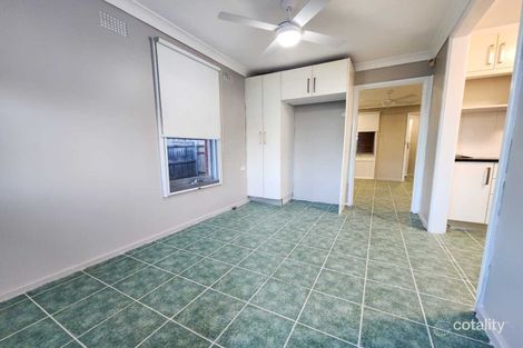 Property photo of 12 Coolabah Place Macquarie Fields NSW 2564