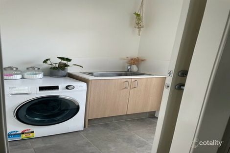 Property photo of 37 Cambridge Way Ripley QLD 4306