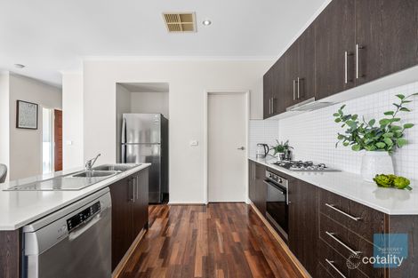 Property photo of 13 Beacon Lane Caroline Springs VIC 3023