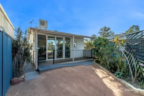 Property photo of 28 Honeyeater Retreat Brookdale WA 6112