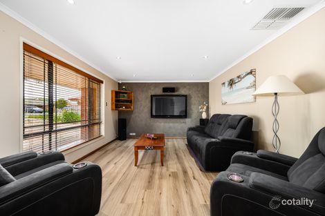 Property photo of 15 Gerlach Grove Evanston Park SA 5116