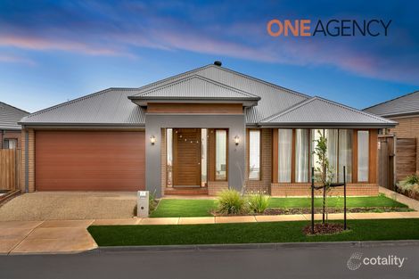 Property photo of 12 Blazon Drive Tarneit VIC 3029