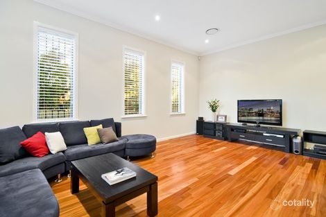 Property photo of 3 Lanford Avenue Killarney Heights NSW 2087