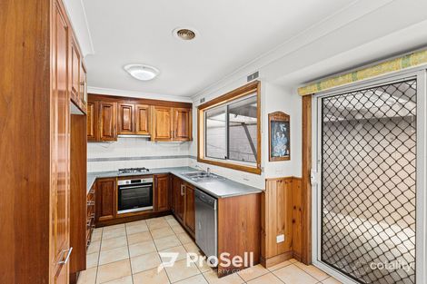 Property photo of 21 Parkland Avenue Hampton Park VIC 3976