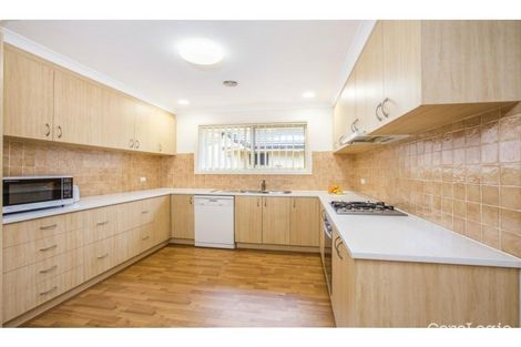 Property photo of 30 Stonehaven Circuit Queanbeyan East NSW 2620