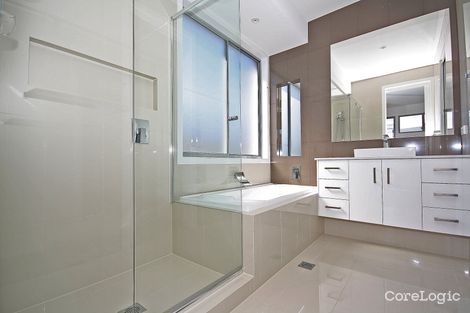 Property photo of 1/59 East Quay Drive Biggera Waters QLD 4216